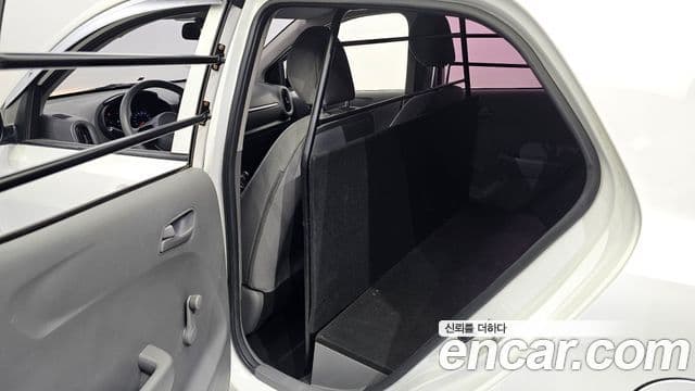 Kia All New Morning 2018 — Şəkil 18/20
