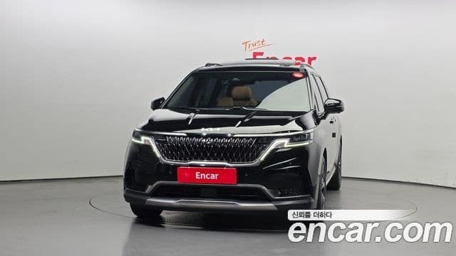 Kia Carnival 2023 — ფოტო 3/20
