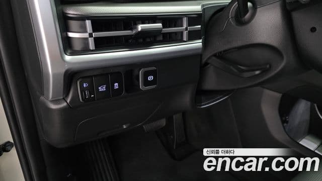 Hyundai Santa Fe 2024 — ფოტო 14/20