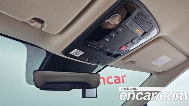 Kia Carnival 2023 — Фото 18/20