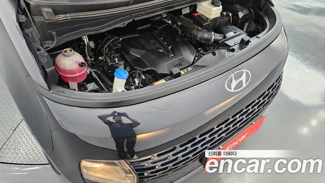 Hyundai Staria 2021 — фото 6 из 20