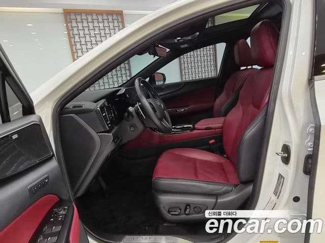 Lexus NX350h 2022 — фото 8 из 15