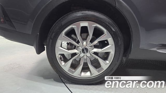 Kia Sorento 2022 — ფოტო 5/20