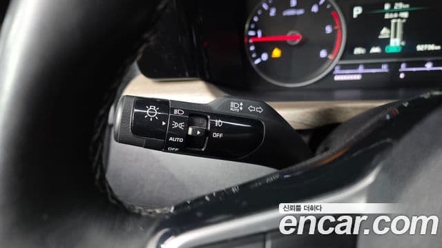 Kia Sorento 2022 — ფოტო 18/20