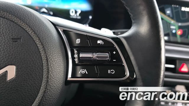 Kia Seltos 2024 — Şəkil 16/20