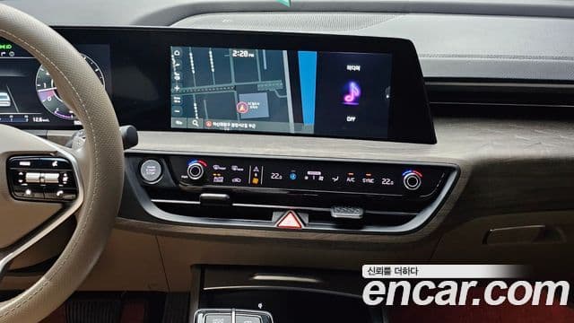 Kia K8 2023 — Şəkil 14/20
