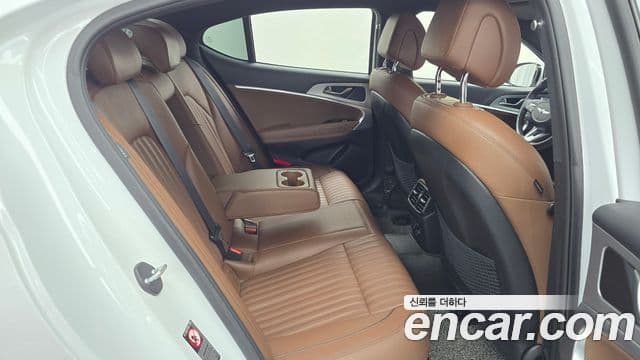 Genesis G70 2020 — Şəkil 11/20