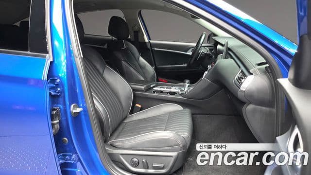Genesis G70 2018 — фото 11 из 20