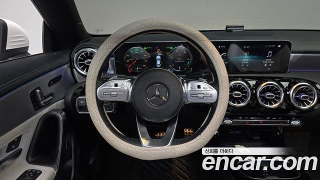 Mercedes-Benz CLA-Class 2020 — ფოტო 13/20
