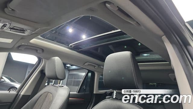 BMW X1 2021 — ფოტო 19/20