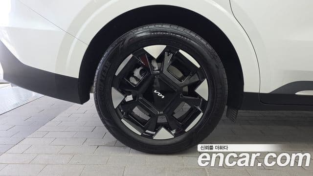 Kia Carnival 2025 — фото 5 из 20