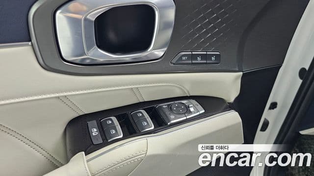 Kia Sorento 2023 — фото 19 из 20