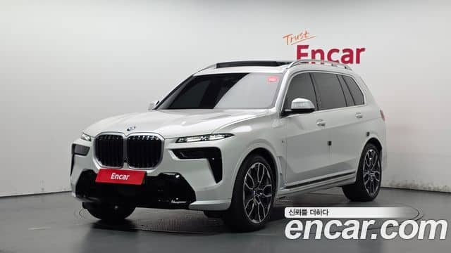 BMW X7, 2025