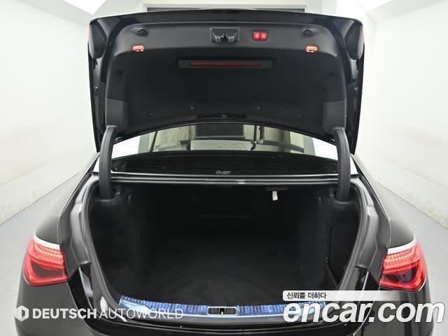 Mercedes-Benz S-Class 2023 — Şəkil 18/20