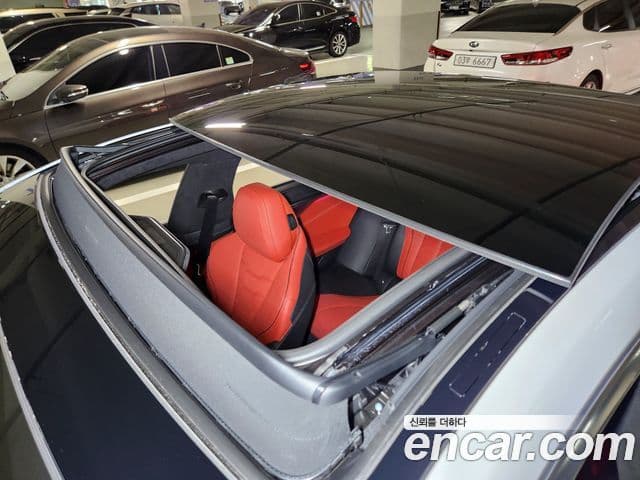 BMW 8 Series 2022 — Photo 5/20