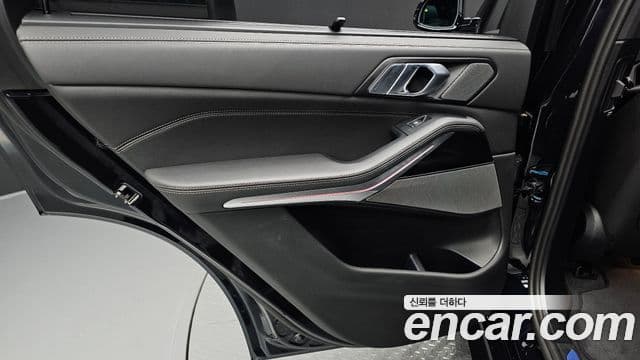 BMW X5 2026 — Photo 9/35