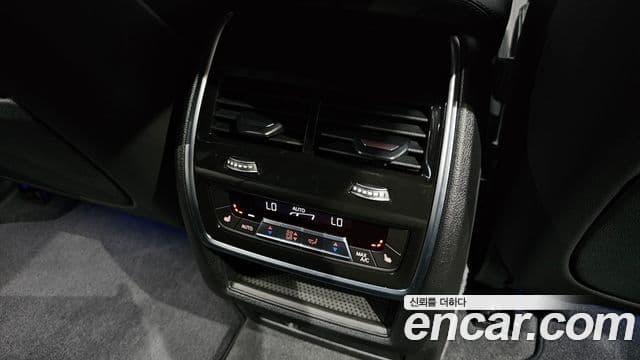 BMW X5 2026 — Photo 21/35