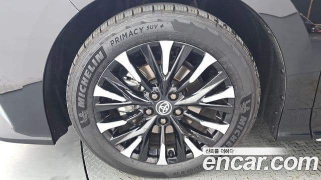 Toyota Alphard 2024 — фото 5 из 20