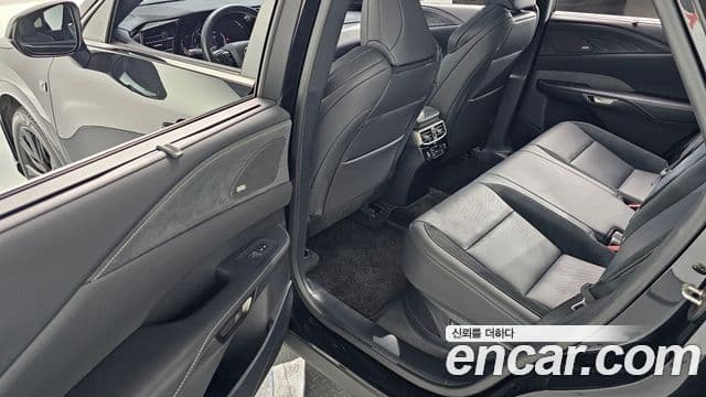 Lexus RX500h 2024 — Şəkil 12/20