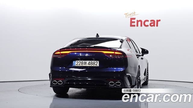 Kia Stinger 2021 — фото 3 из 20