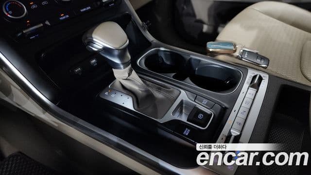 Kia Carnival 2022 — Şəkil 9/20