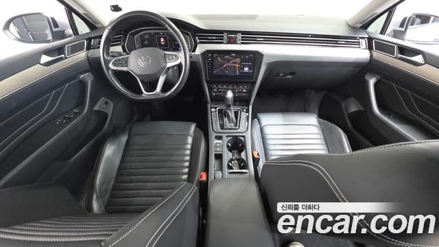 Volkswagen Passat GT 2021 — Şəkil 7/20