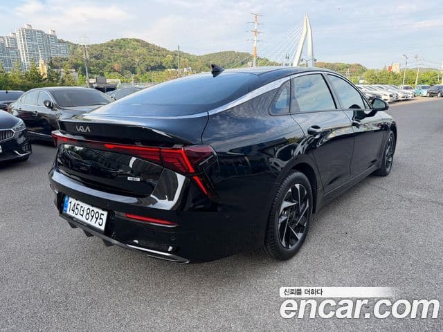 Kia K5 2026 — ფოტო 7/20