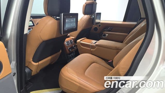 Land Rover Range Rover 2018 — Şəkil 13/20