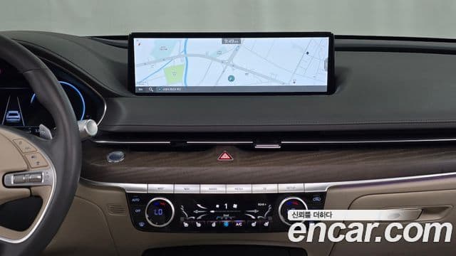 Genesis Electrified G80 2021 — фото 14 из 20