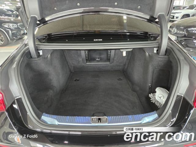Mercedes-Benz S-Class 2023 — ფოტო 14/17