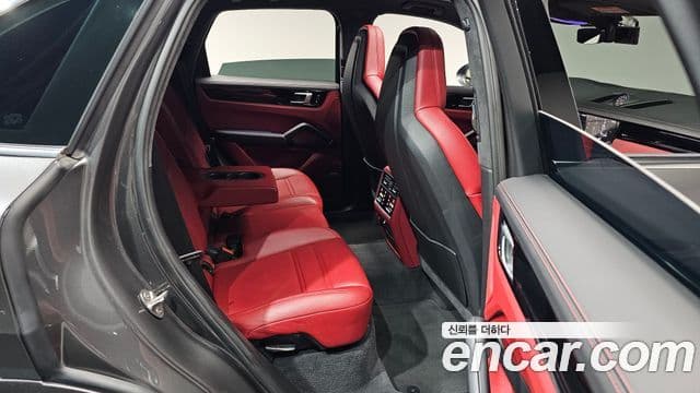 Porsche Cayenne 2020 — Şəkil 12/20