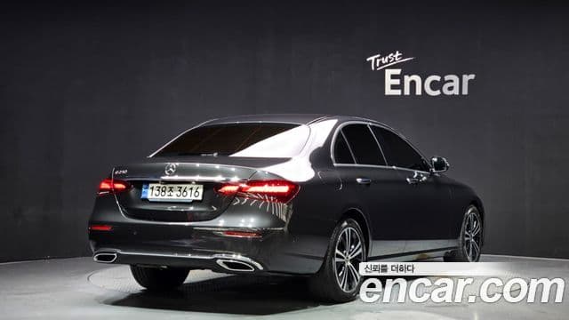 Mercedes-Benz E-Class 2021 — Şəkil 2/20