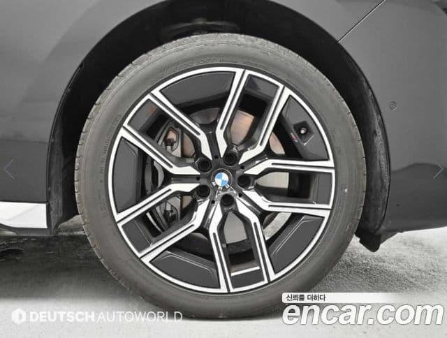 BMW 7 Series 2025 — фото 4 из 20
