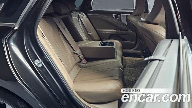 Kia K8 2021 — фото 11 из 20