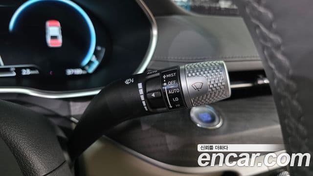 Genesis Electrified G80 2023 — Şəkil 18/20