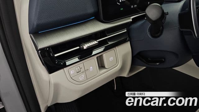 Kia Sportage 2025 — ფოტო 18/20