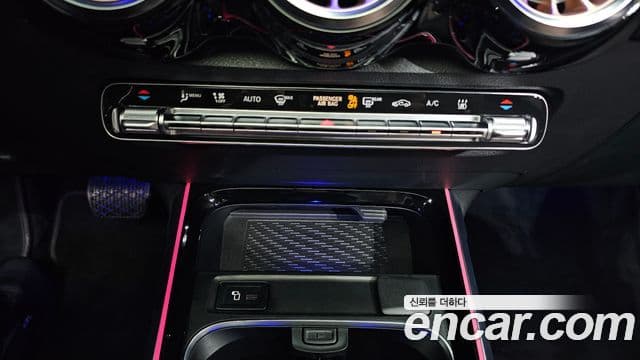 Mercedes-Benz EQB 2022 — ფოტო 5/35