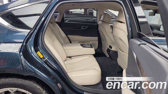 Genesis Electrified G80 2020 — ფოტო 12/20