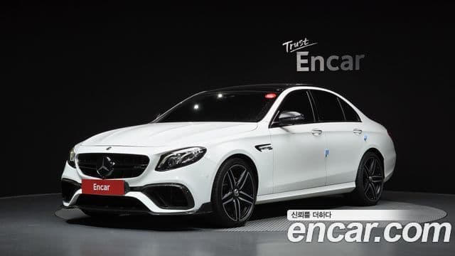 Mercedes-Benz E-Class 2019 — Şəkil 1/20