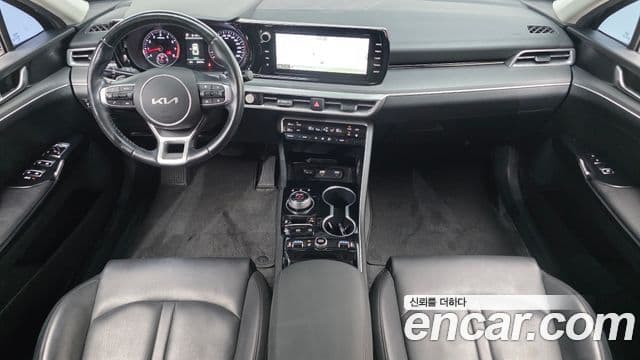 Kia K5 2023 — ფოტო 6/20