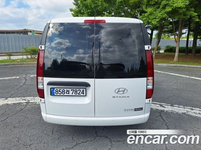 Hyundai Staria 2025 — ფოტო 4/20
