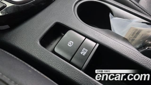 Kia Seltos 2024 — Şəkil 18/20