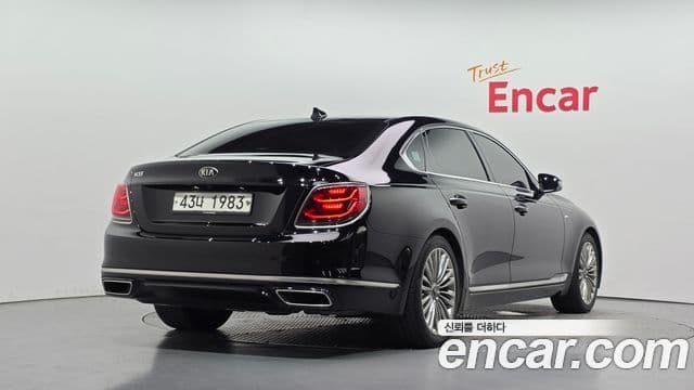 Kia The K9 2018 — ფოტო 2/20