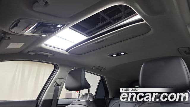 Kia Niro 2022 — Şəkil 19/20