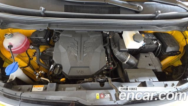 Hyundai Staria 2022 — ფოტო 5/20