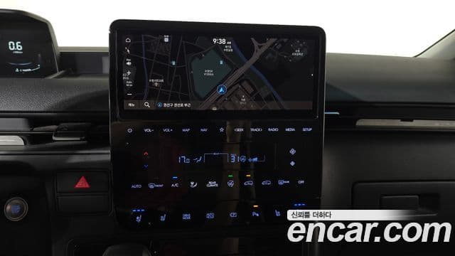 Hyundai Staria 2022 — Şəkil 13/20