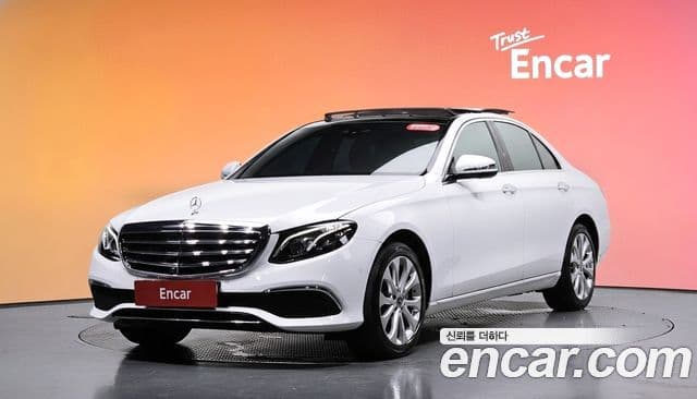 Mercedes-Benz E-Class 2019 — Şəkil 1/20