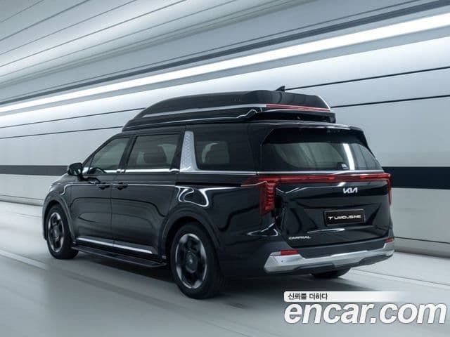 Kia Carnival 2023 — Photo 10/12