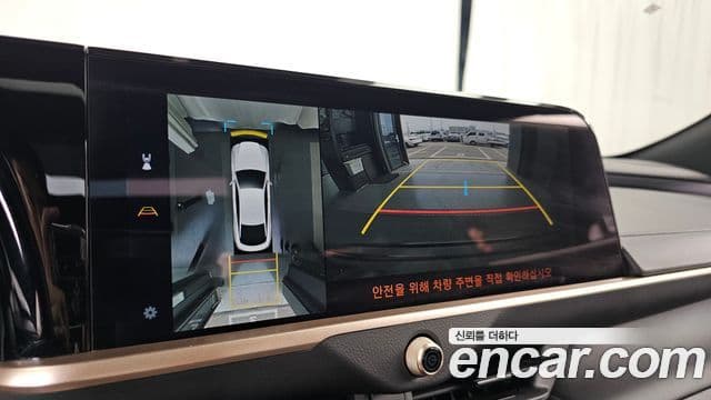 Toyota Crown Crossover 2025 — Şəkil 15/20