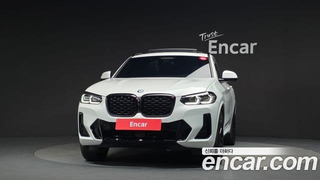 BMW X4 2025 — Фото 3/20